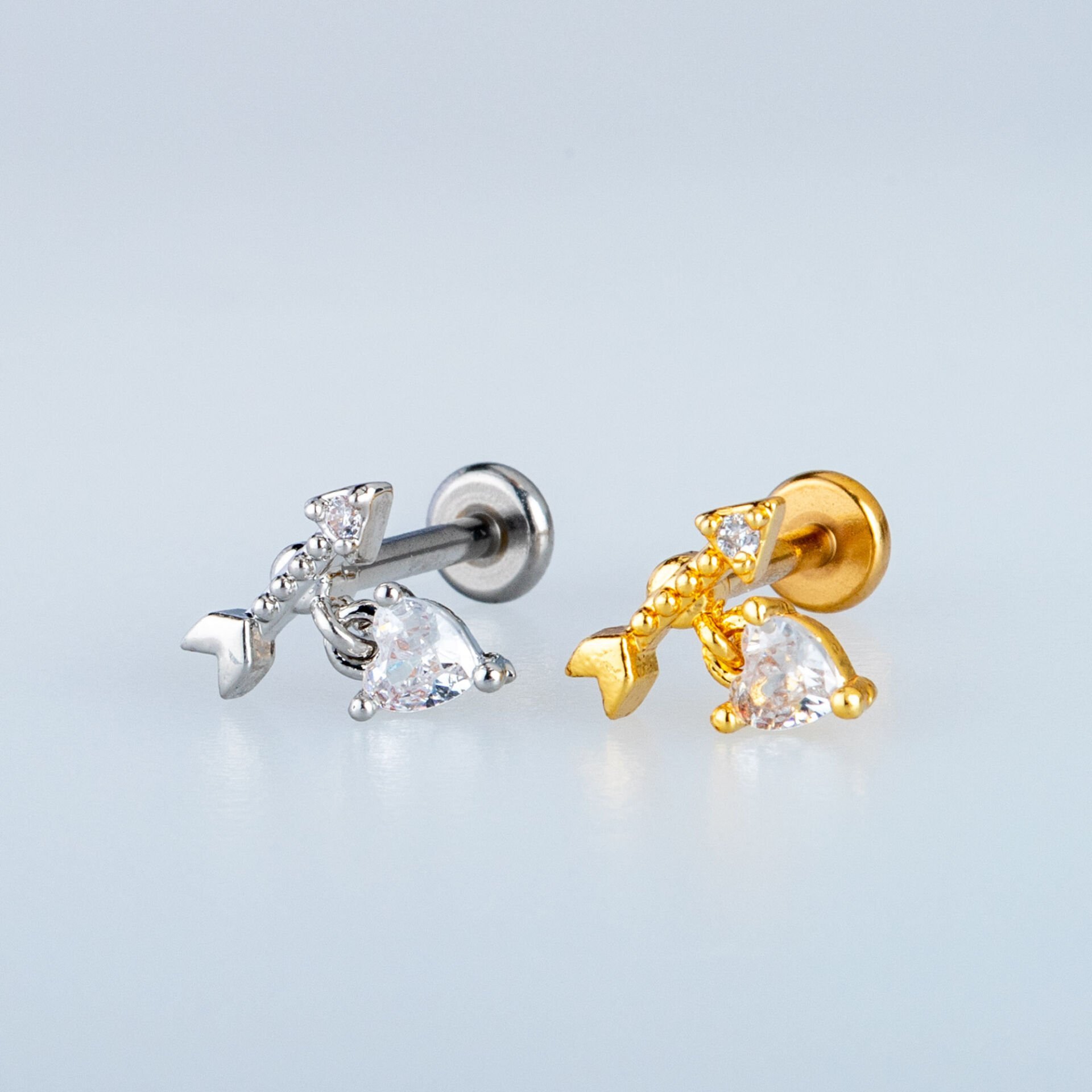 Piercing Tragus Kalp Taş Ok