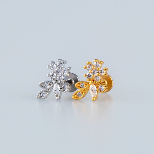 Piercing Tragus Çiçek