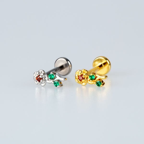 Piercing Tragus Çiçek