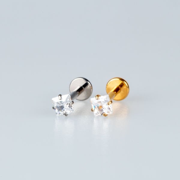 Piercing Titanyum Tragus Kare Taş