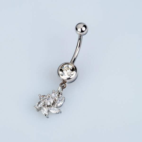 Piercing Göbek Yüzgar Gülü