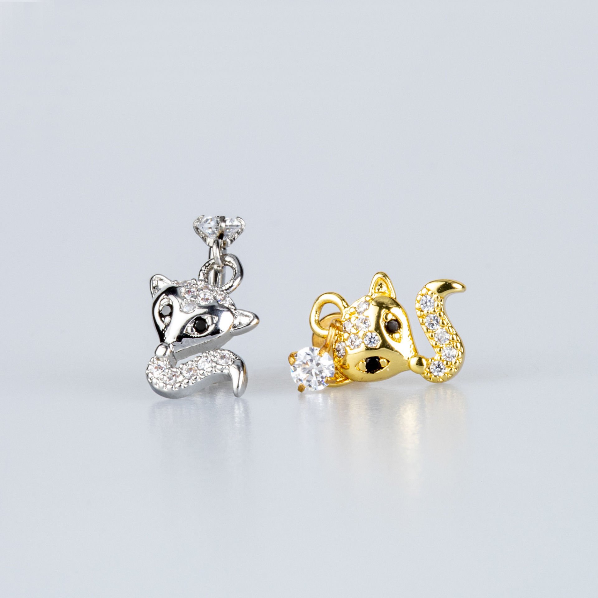Piercing Tragus Tilki