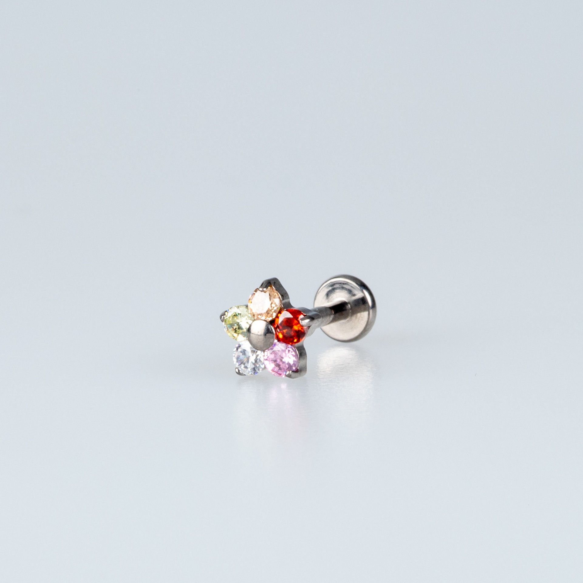 Piercing Titanyum Tragus Yıldız