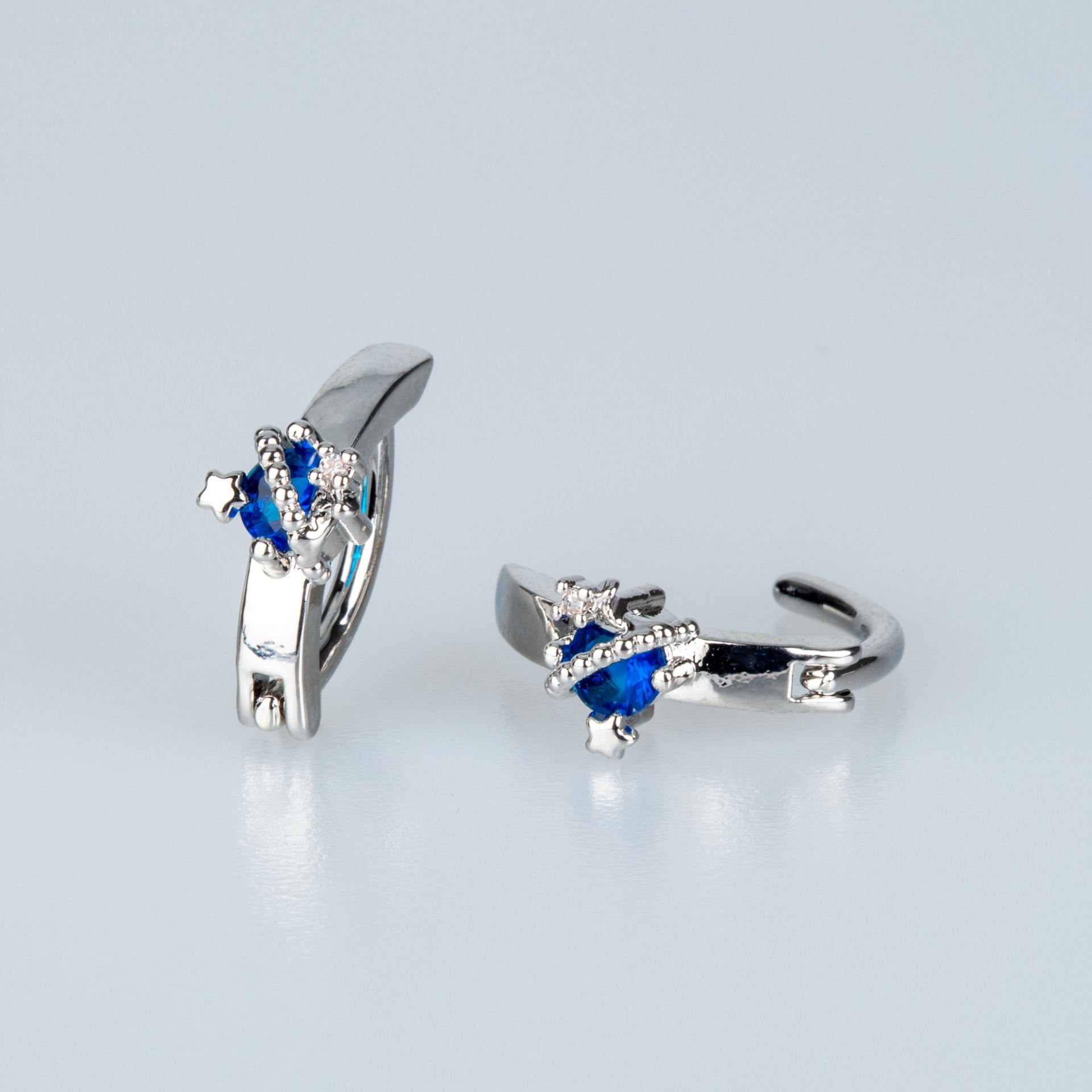 Piercing Belly Stone