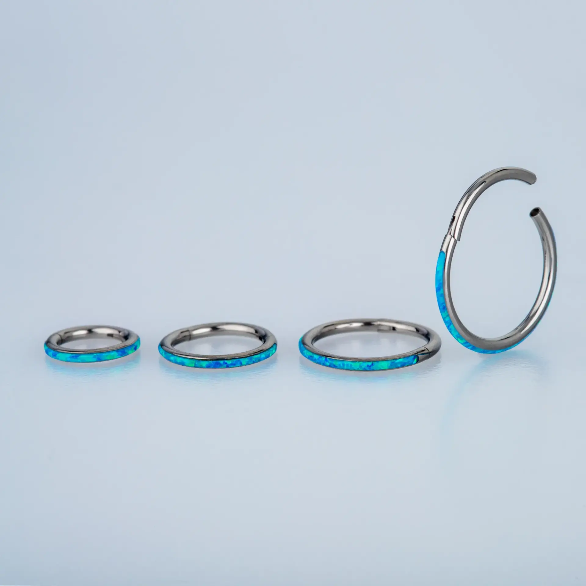 Piercing Titanyum Segment Halka Opal Çap: 12mm