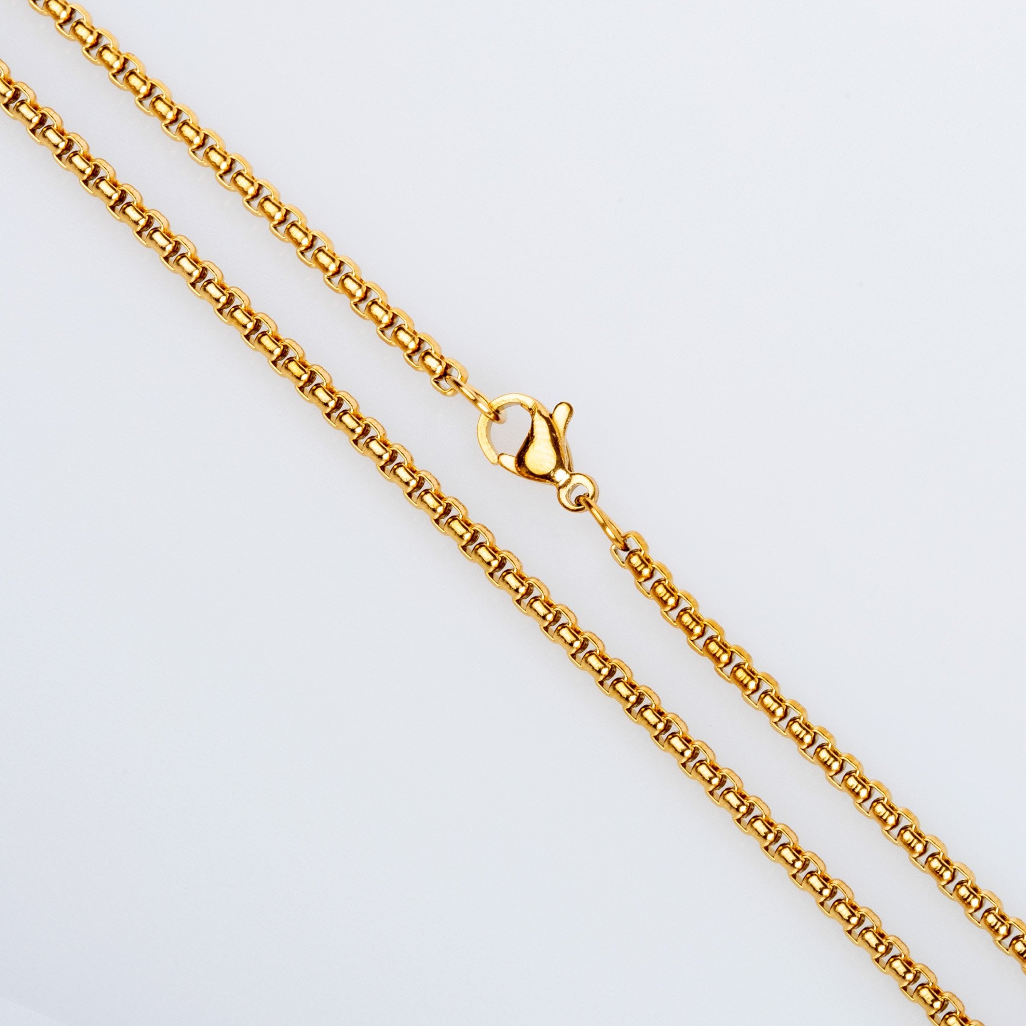 قلادة بسلسلة من الصلب 2.5 مم اصفر