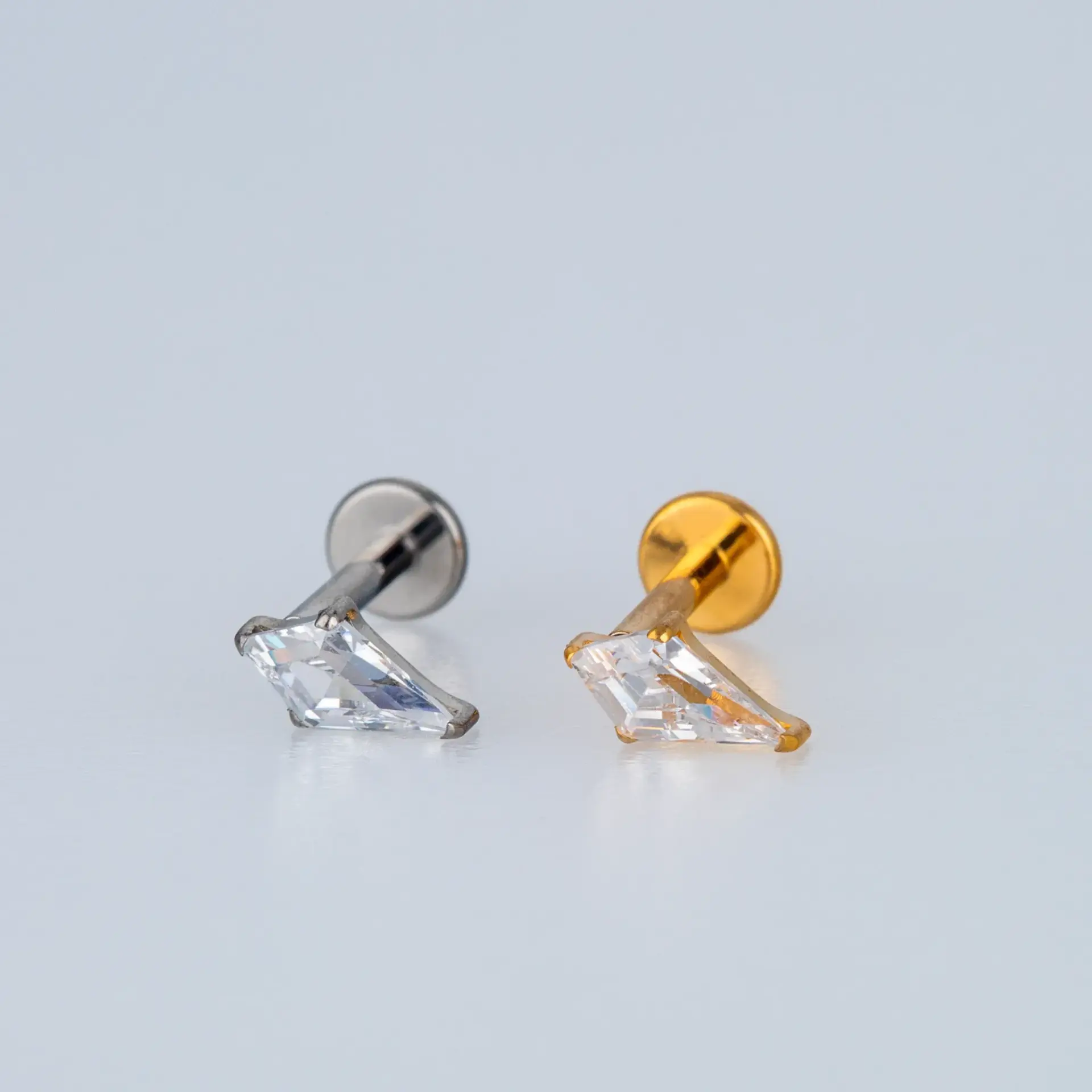 Piercing G23 Titanyum Tragus