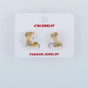 CM Jewelry 14K Kaplama Tırnaklı Halka Küpe