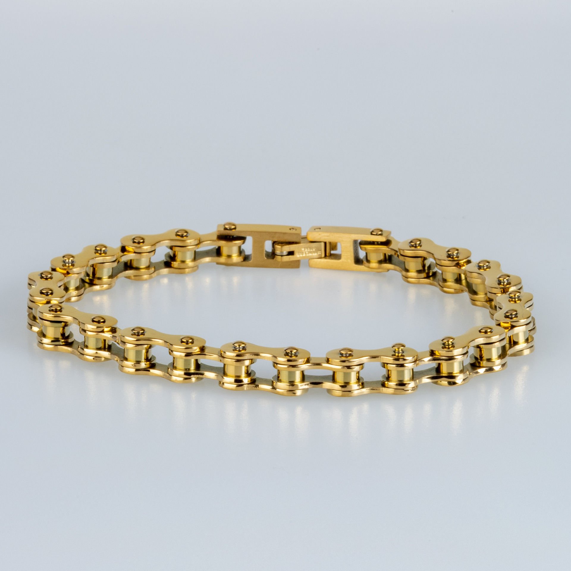 سوار فولاذي للرجال