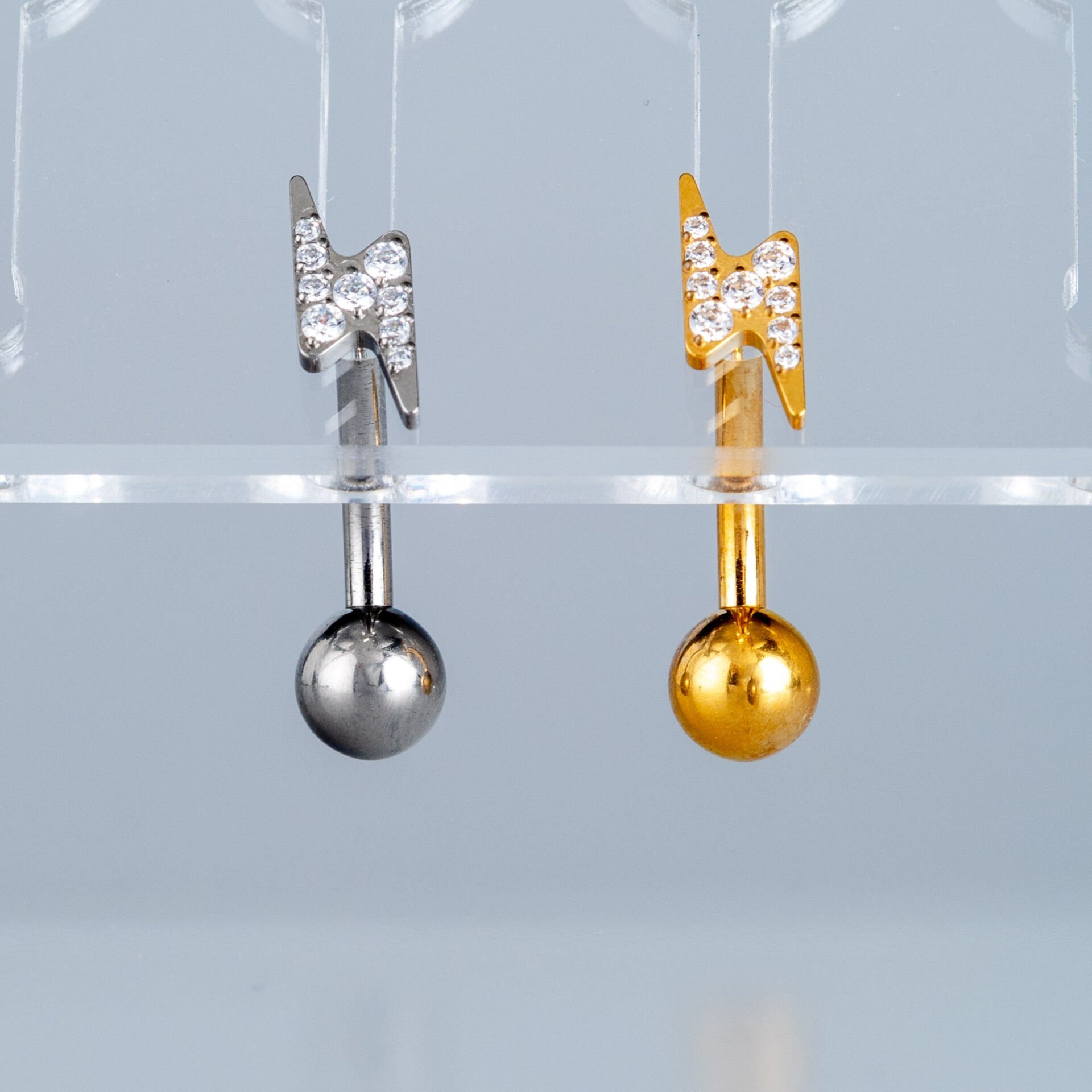 Piercing Titanyum Ters Göbek Fashion Şimşek