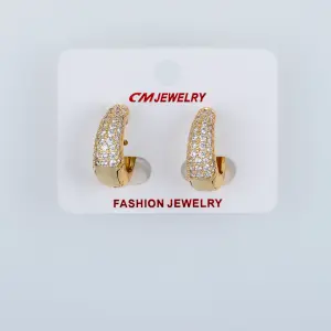 CM Jewelry 14K Kaplama Tırnaklı Halka Küpe