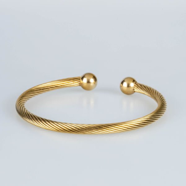 سوار تكبيل الصلب