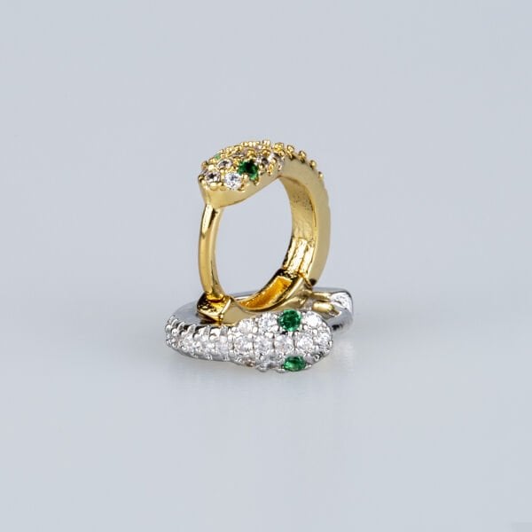 Piercing Rook Yılan