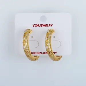 CM Jewelry 14K Kaplama Tırnaklı Halka Küpe