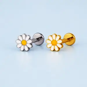 Piercing Titanyum Tragus Papatya Beyaz