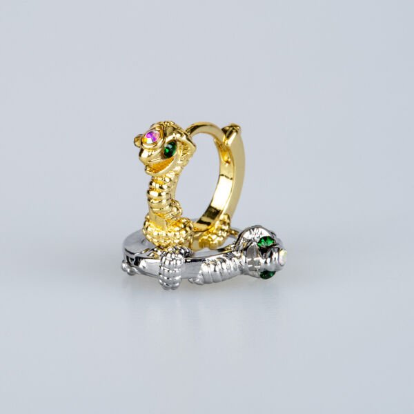 Piercing Rook Yılan
