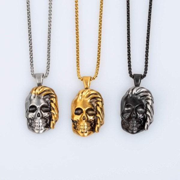 قلادة من الصلب القوطي