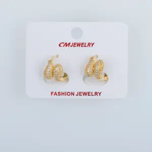 CM Jewelry 14K Kaplama Tırnaklı Halka Küpe