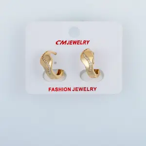 CM Jewelry 14K Kaplama Tırnaklı Halka Küpe