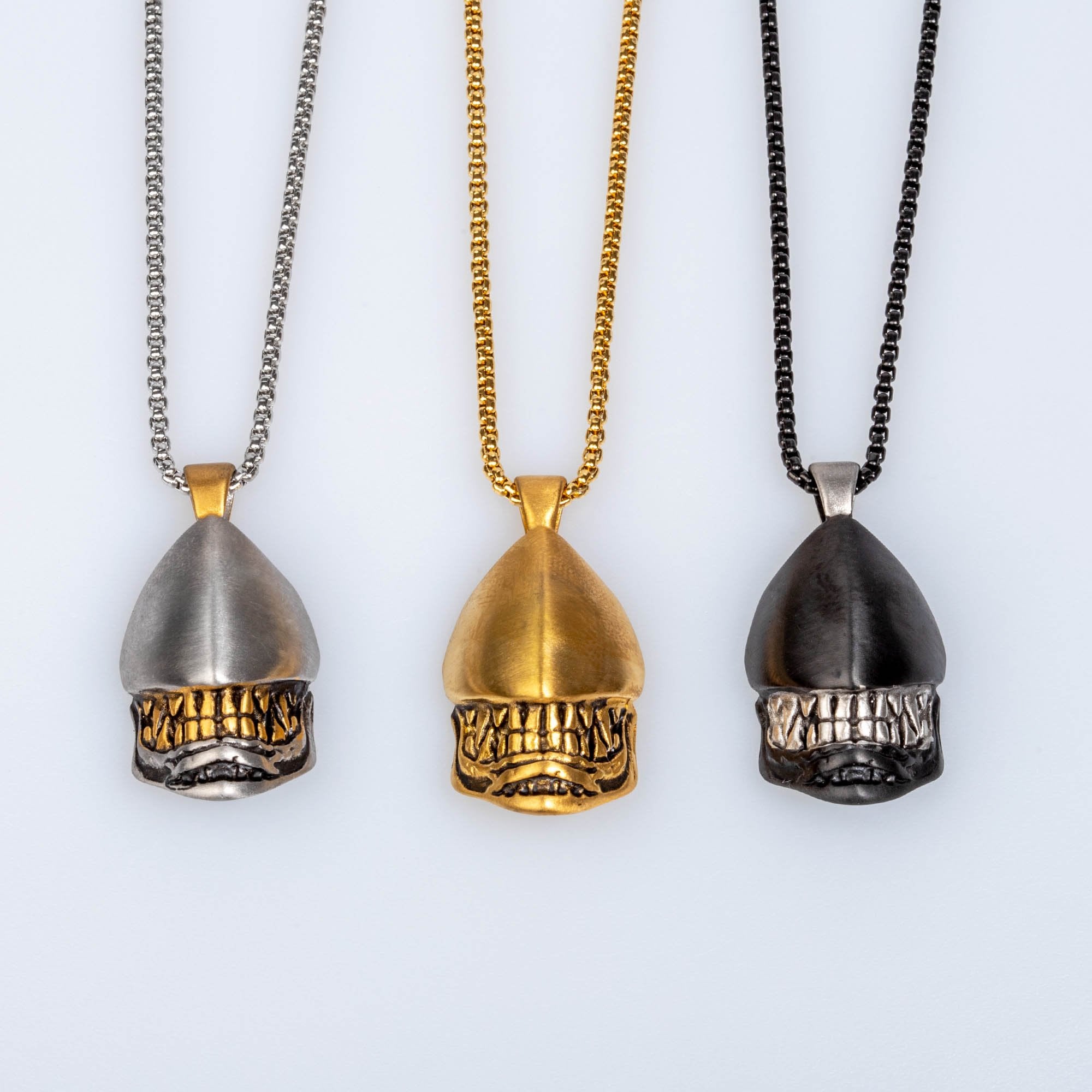 Çelik Kolye Gotik Siyah