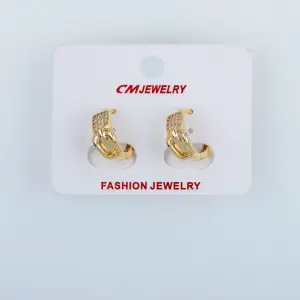 CM Jewelry 14K Kaplama Tırnaklı Halka Küpe