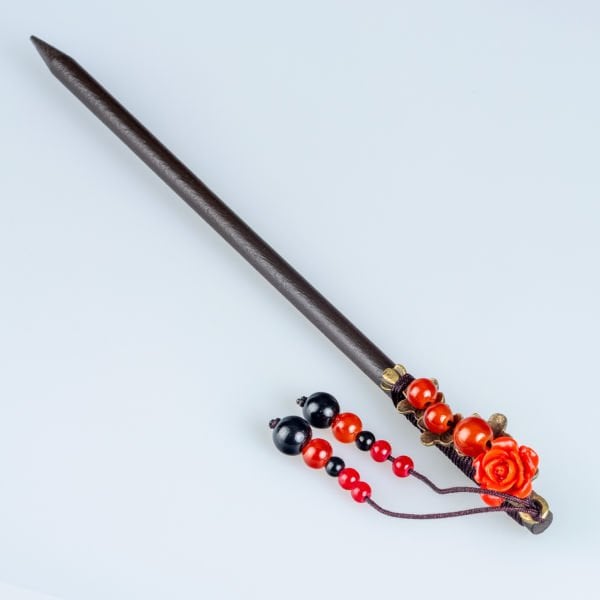 Mace Pen