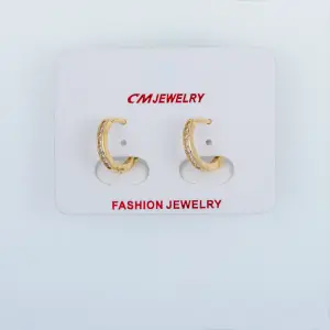CM Jewelry 14K Kaplama Tırnaklı Halka Küpe