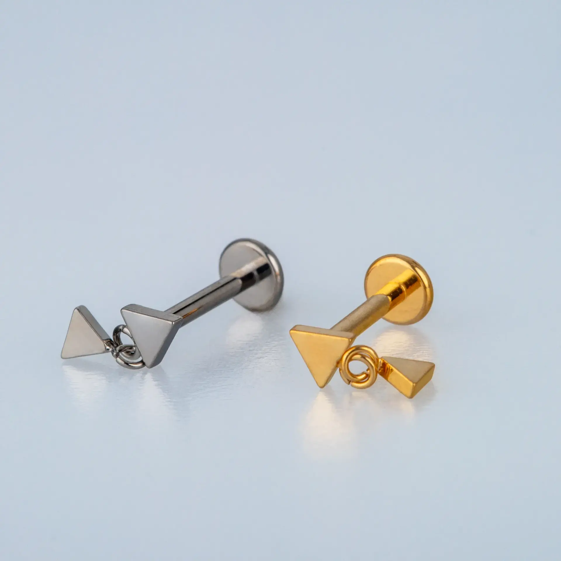 Piercing G23 Titanyum Tragus Helix Üçgen Sarı 8mm