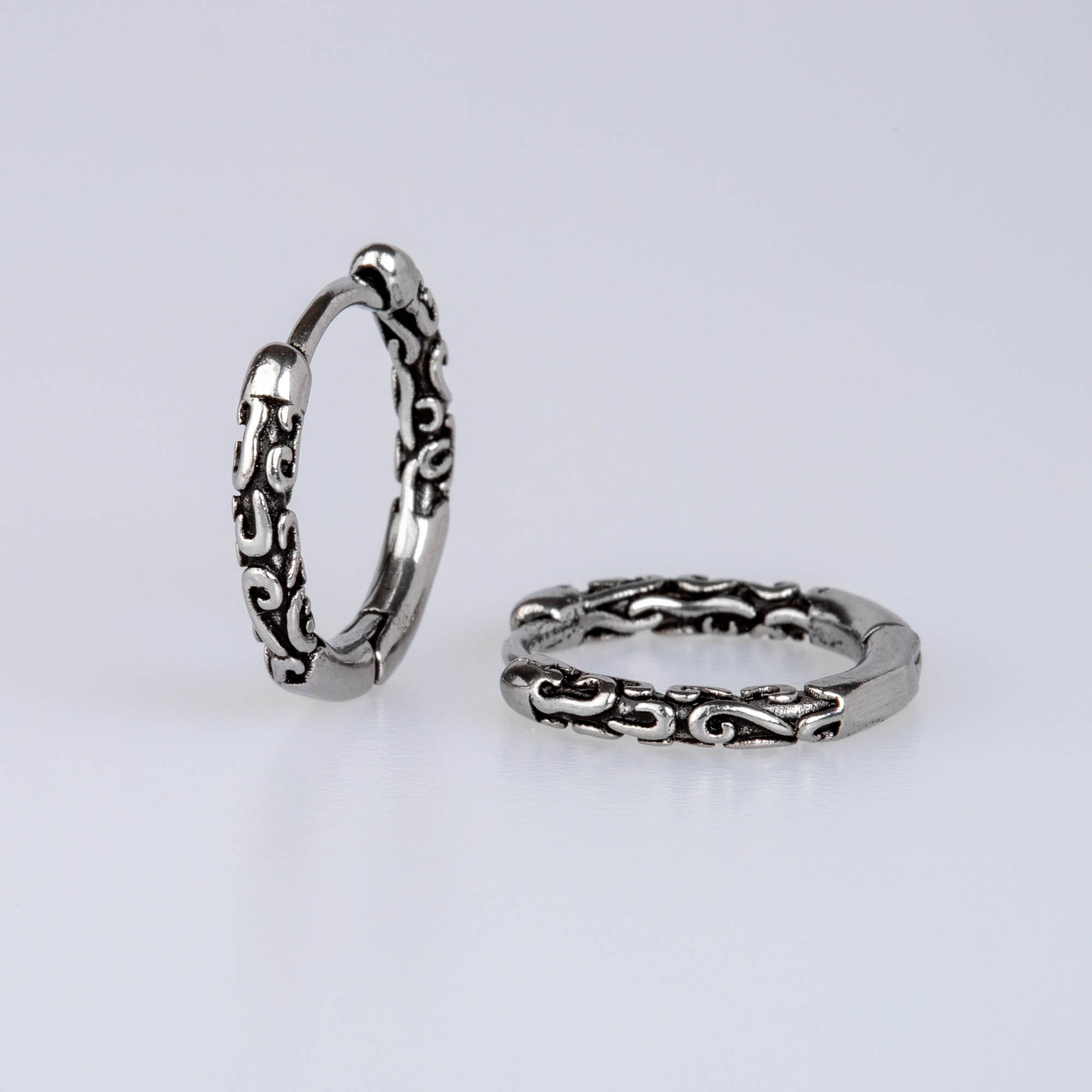 Steel Earring Gothic - Double