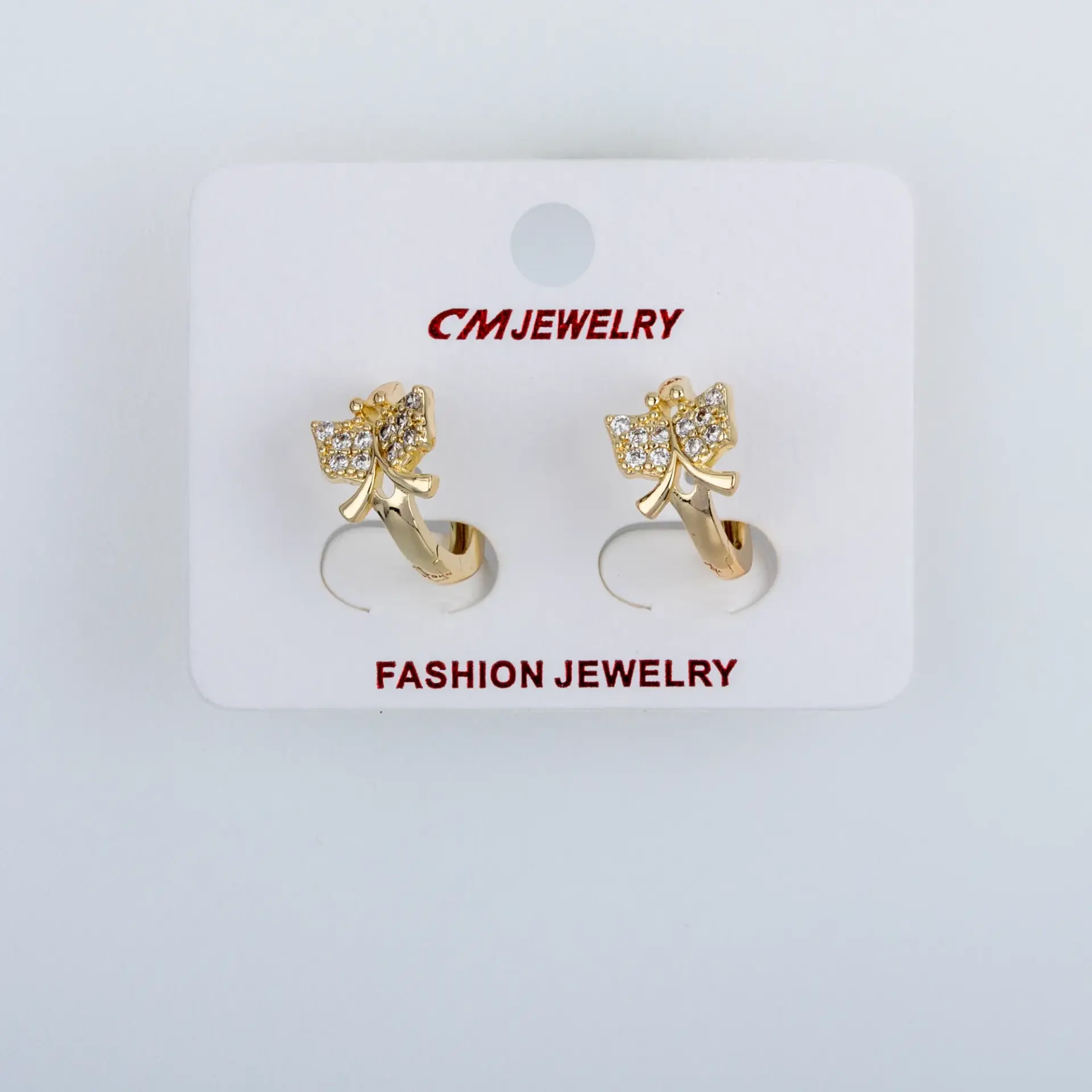 CM Jewelry 14K Kaplama Tırnaklı Halka Küpe Kelebek