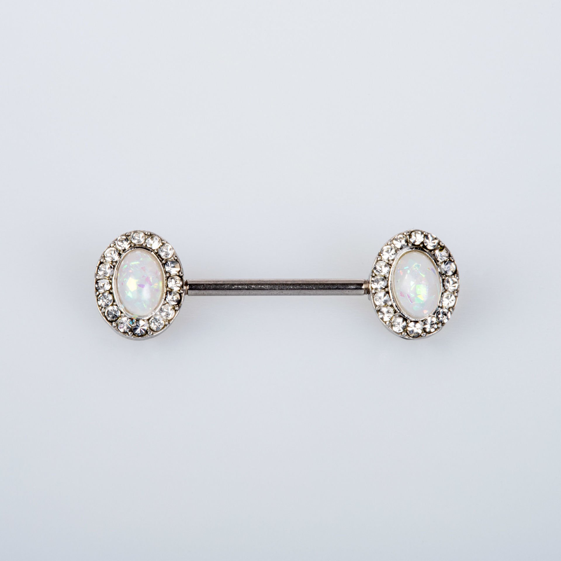Piercing Göğüs Taşlı