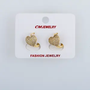 CM Jewelry 14K Kaplama Tırnaklı Halka Küpe Kalp