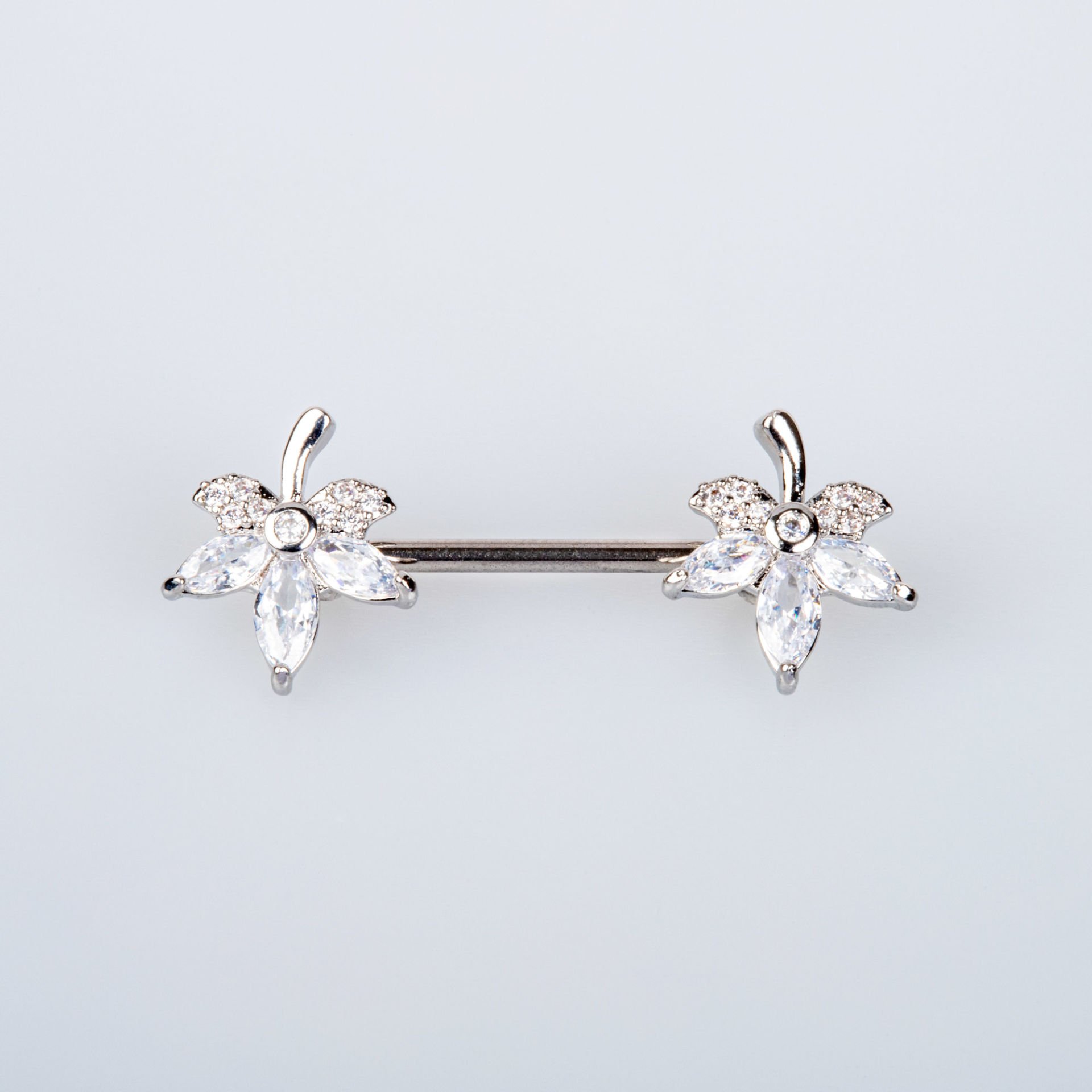 Piercing Göğüs Taşlı