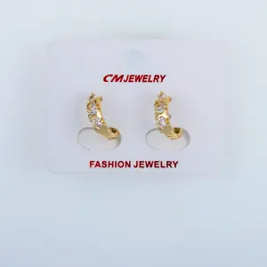 CM Jewelry 14K Kaplama Tırnaklı Halka Küpe