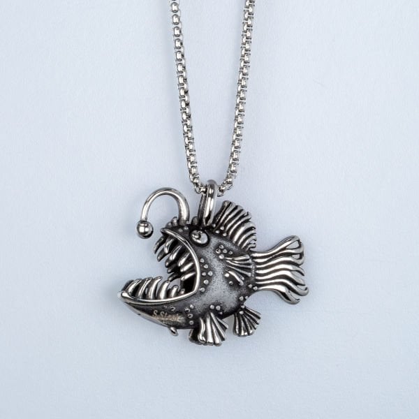 Steel Necklace Piranha