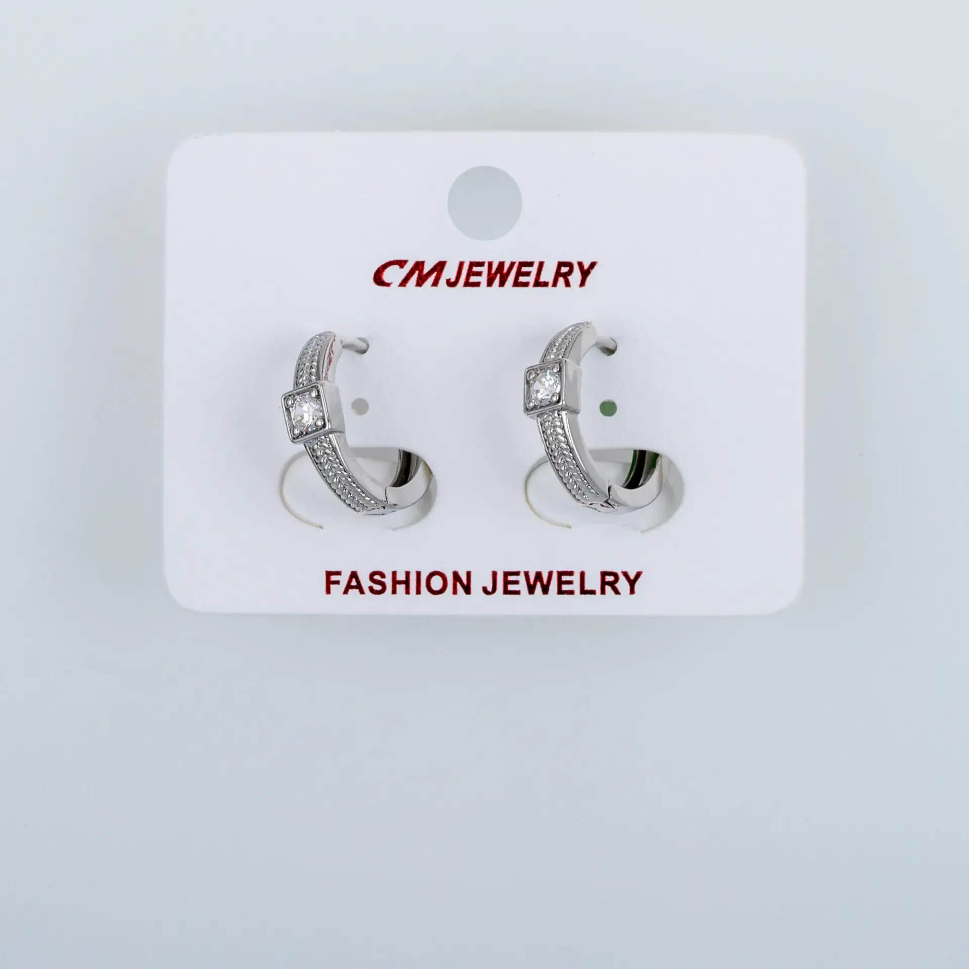 CM Jewelry Platin Kaplama Tırnaklı Halka Küpe