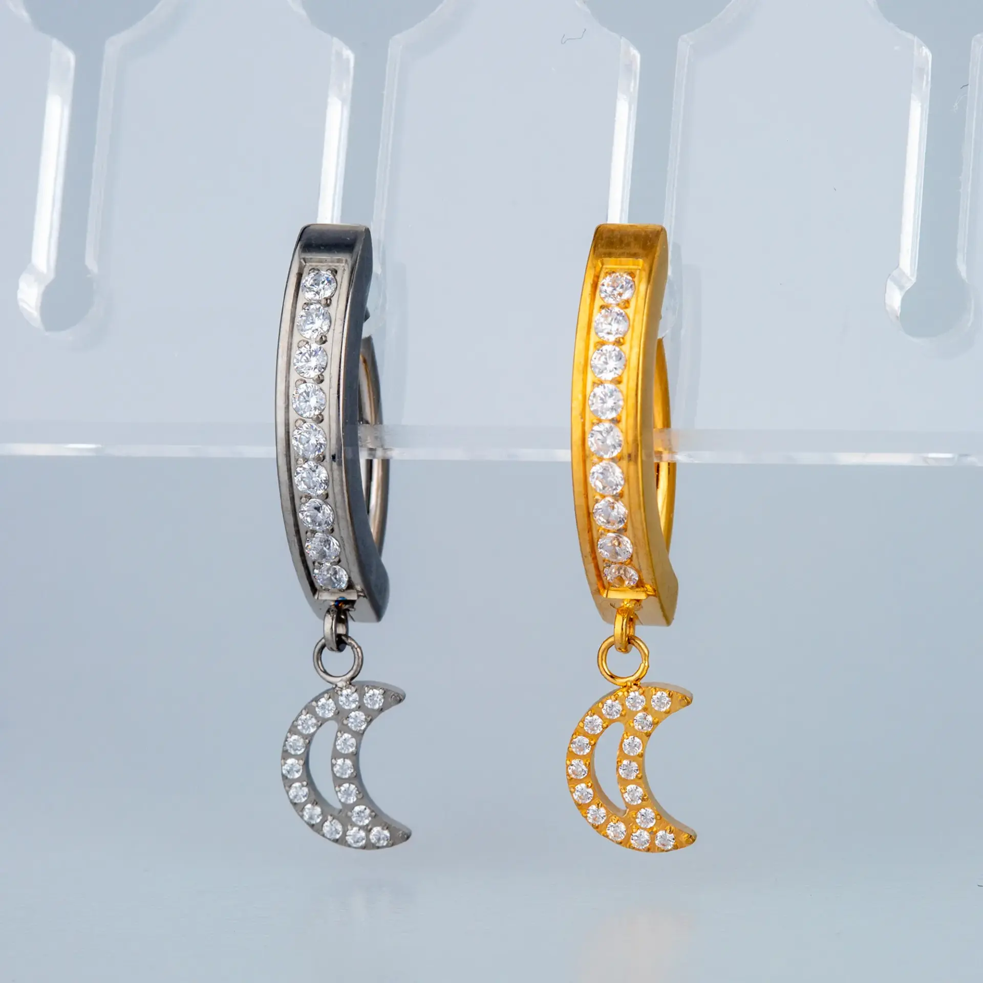 Piercing G23 Titanyum Göbek Fashion Ay Sarı