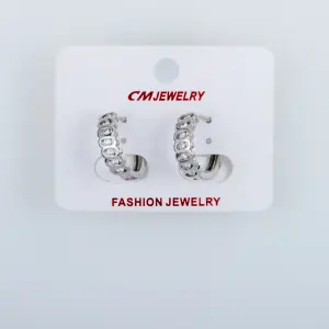 CM Jewelry Platin Kaplama Tırnaklı Halka Küpe