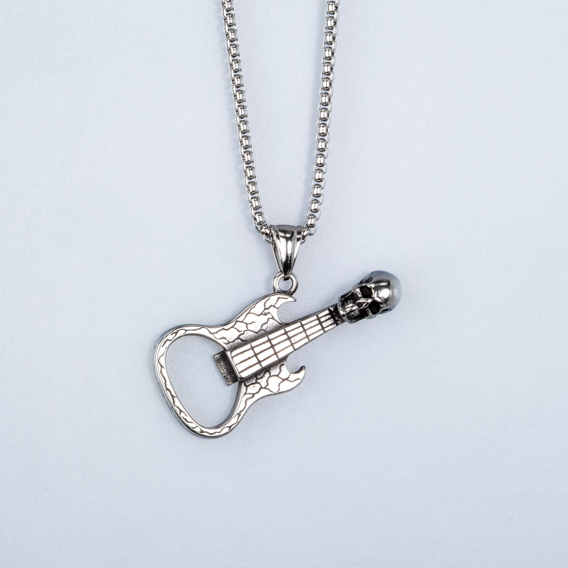 Çelik Kolye Gitar