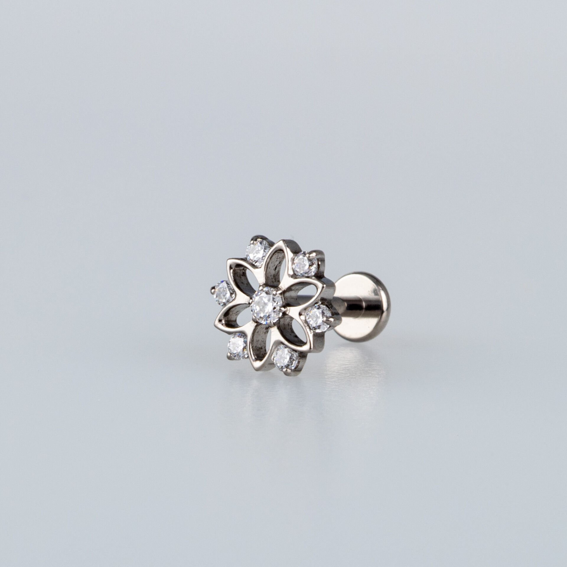 Piercing Titanyum Tragus Çiçek