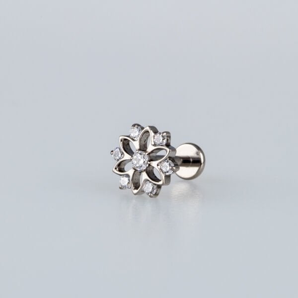 Piercing Titanyum Tragus Çiçek
