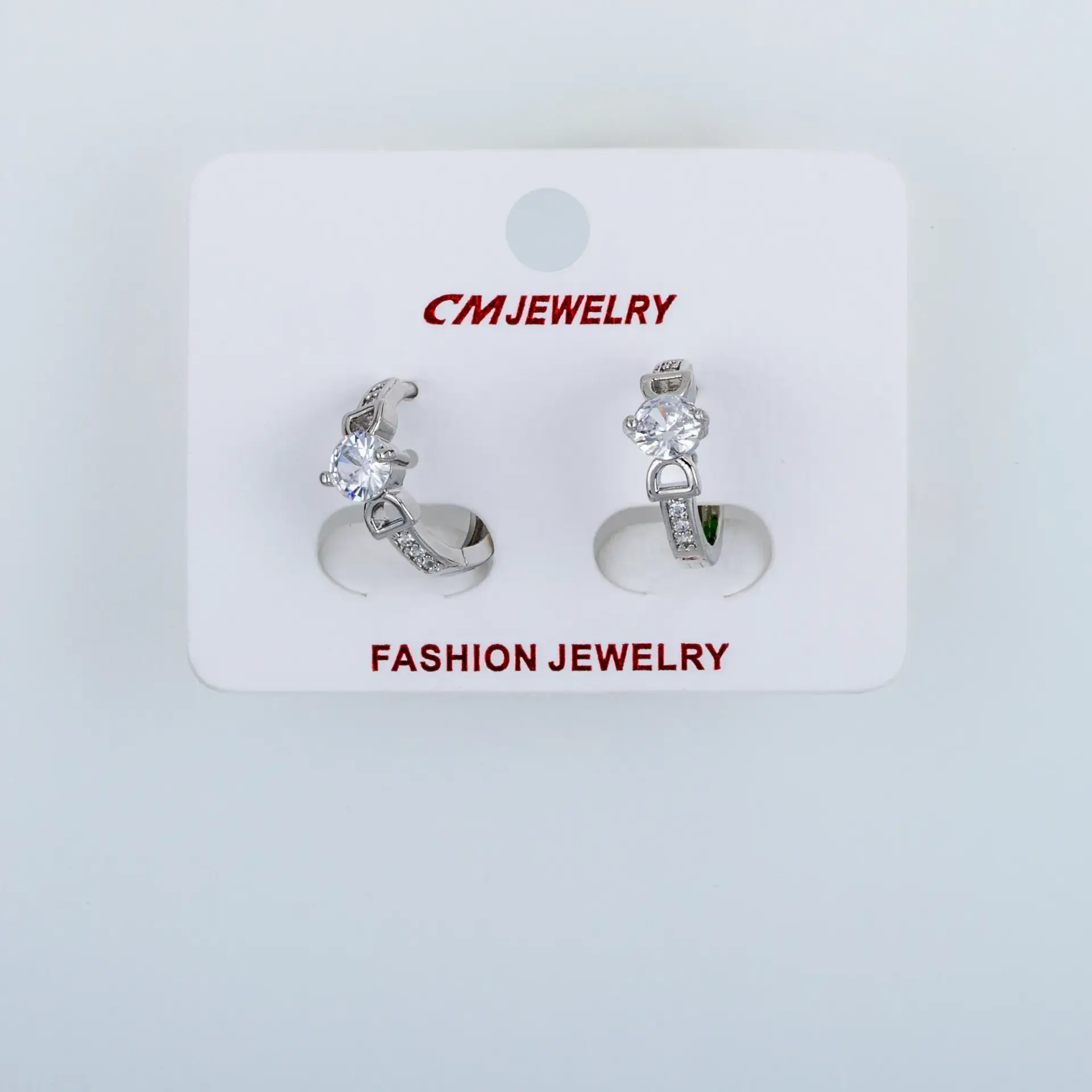 CM Jewelry Platin Kaplama Tırnaklı Halka Küpe