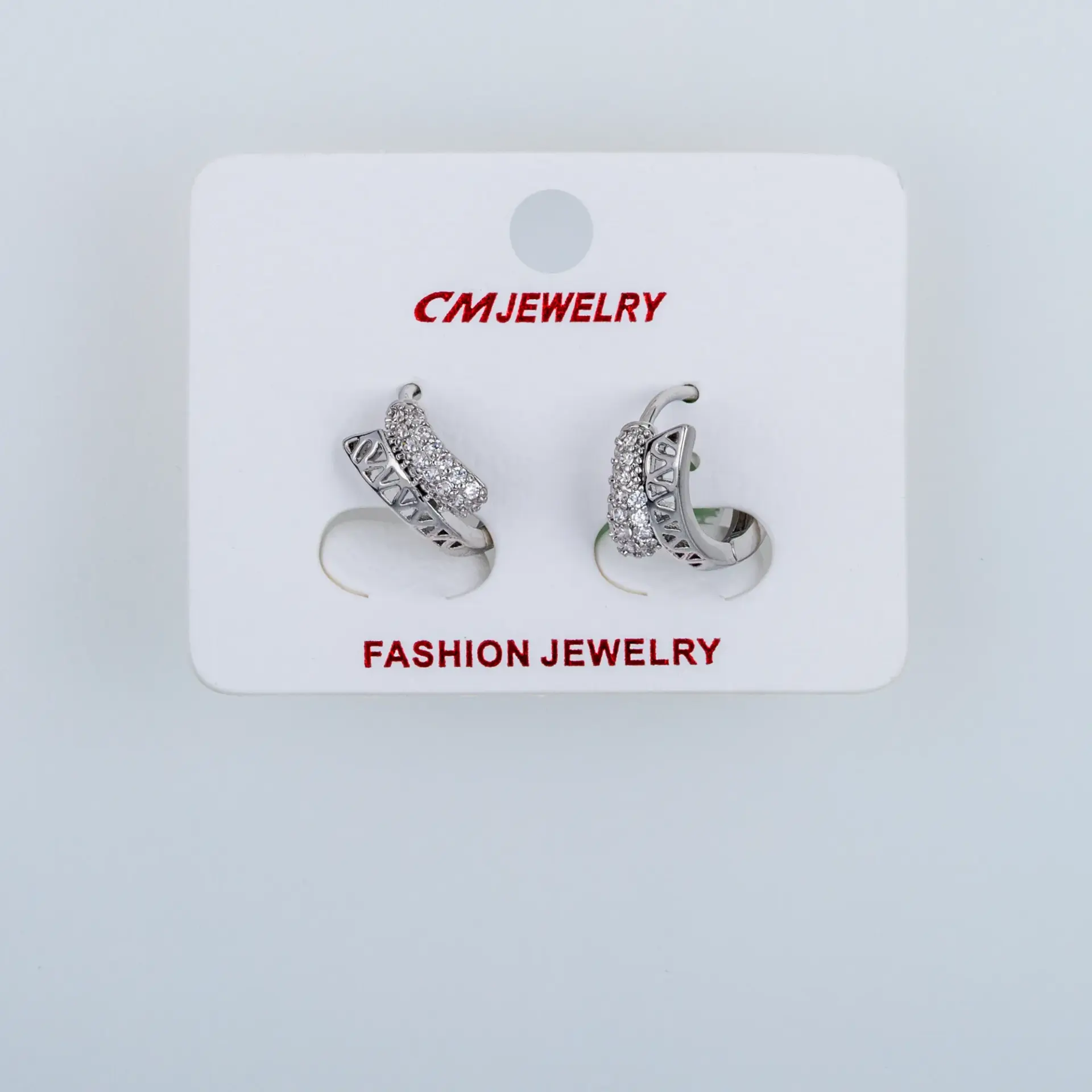 CM Jewelry Platin Kaplama Tırnaklı Halka Küpe