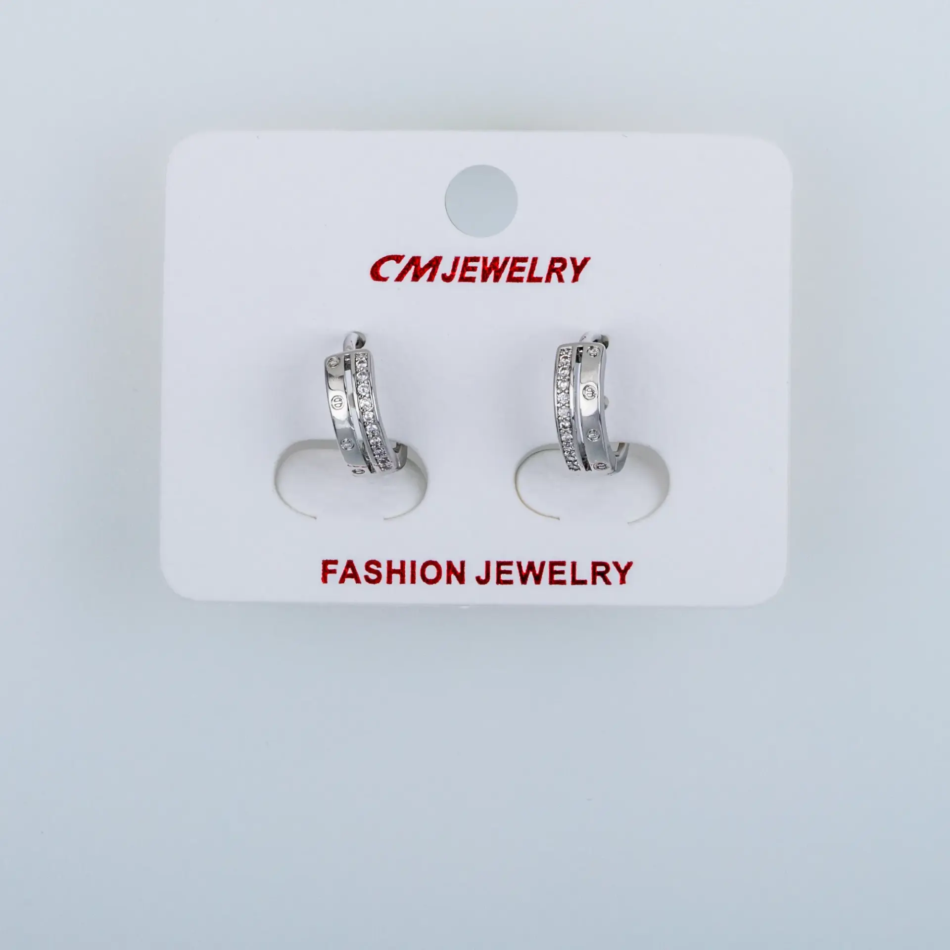 CM Jewelry Platin Kaplama Tırnaklı Halka Küpe