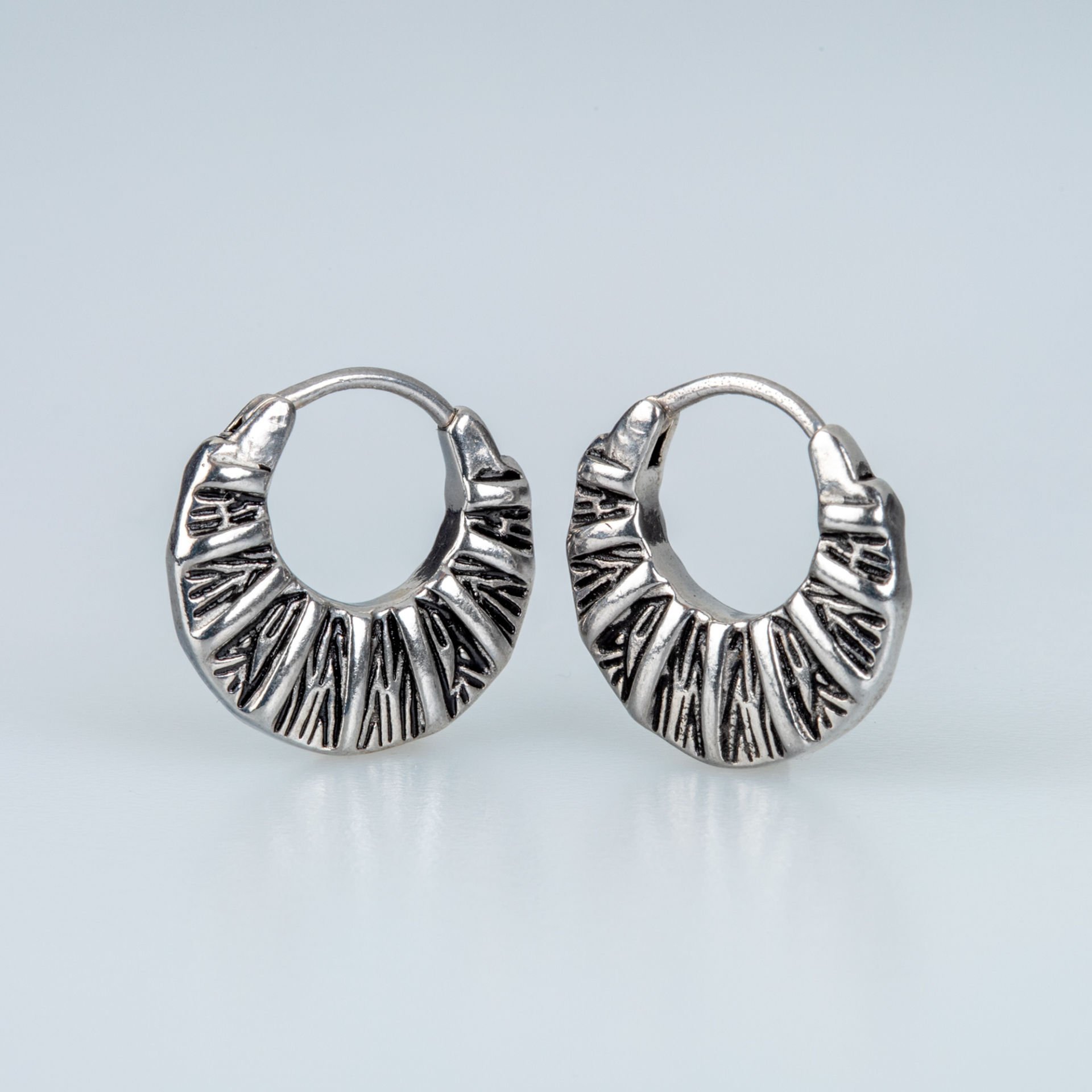 Steel Earring Gothic - Double