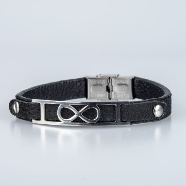 Leather bracelet