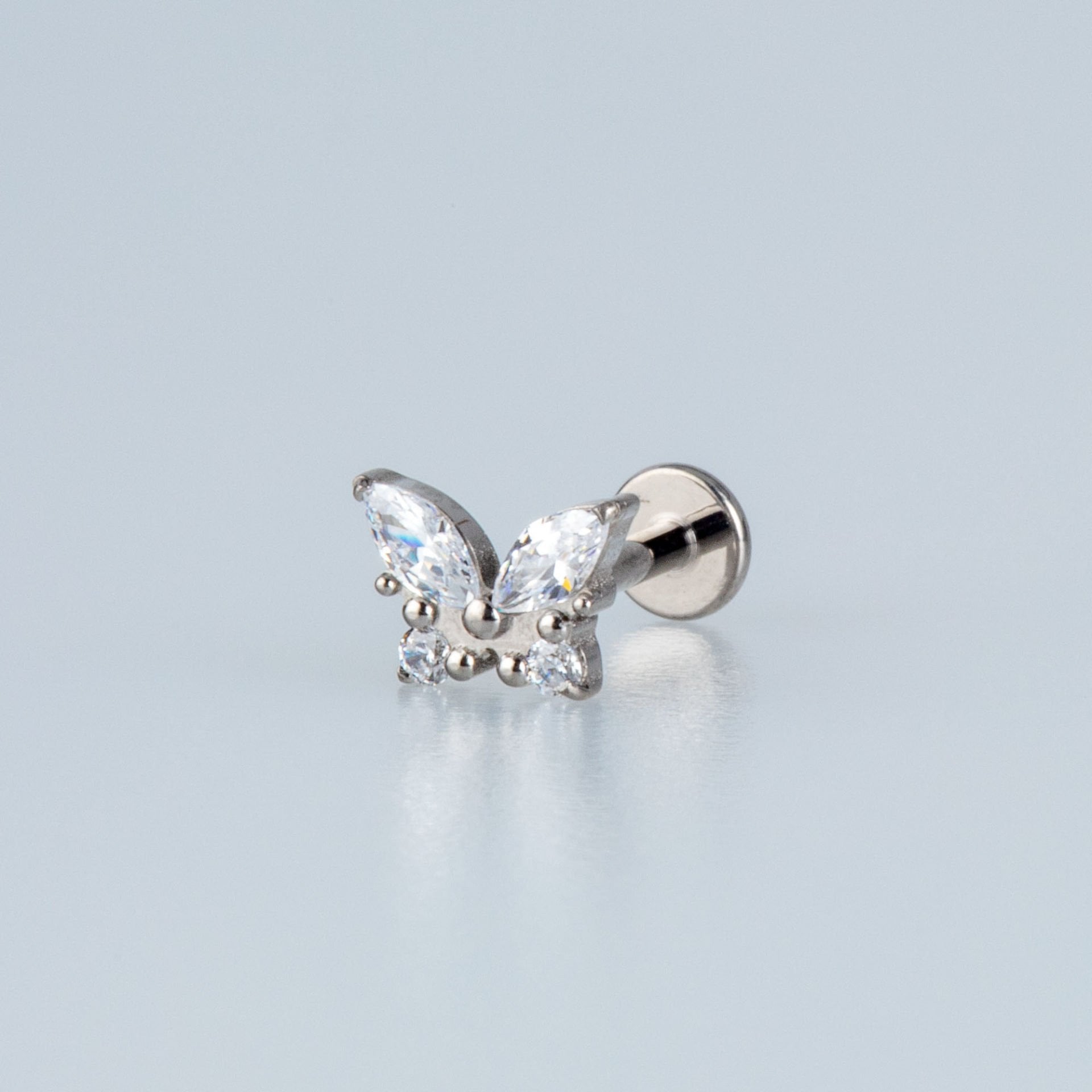 Piercing Titanyum Tragus Kelebek Beyaz 8mm