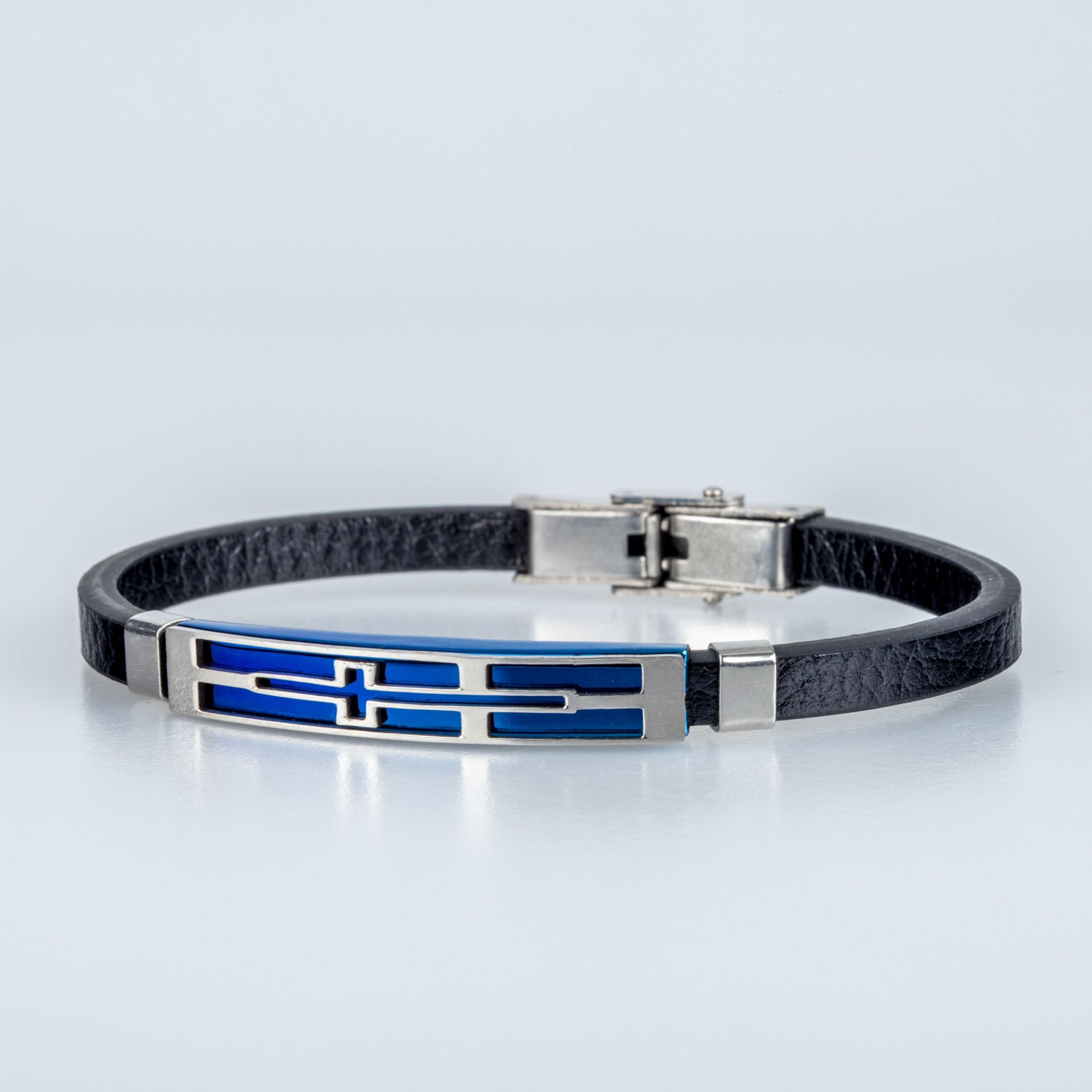 Leather bracelet
