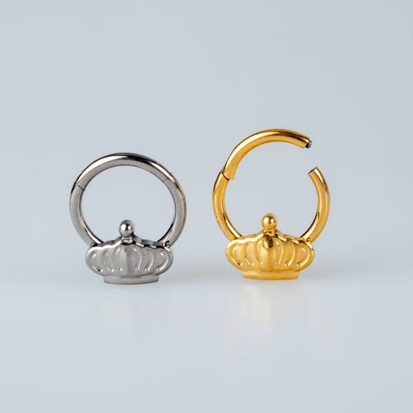 Piercing Titanium Ring Queen
