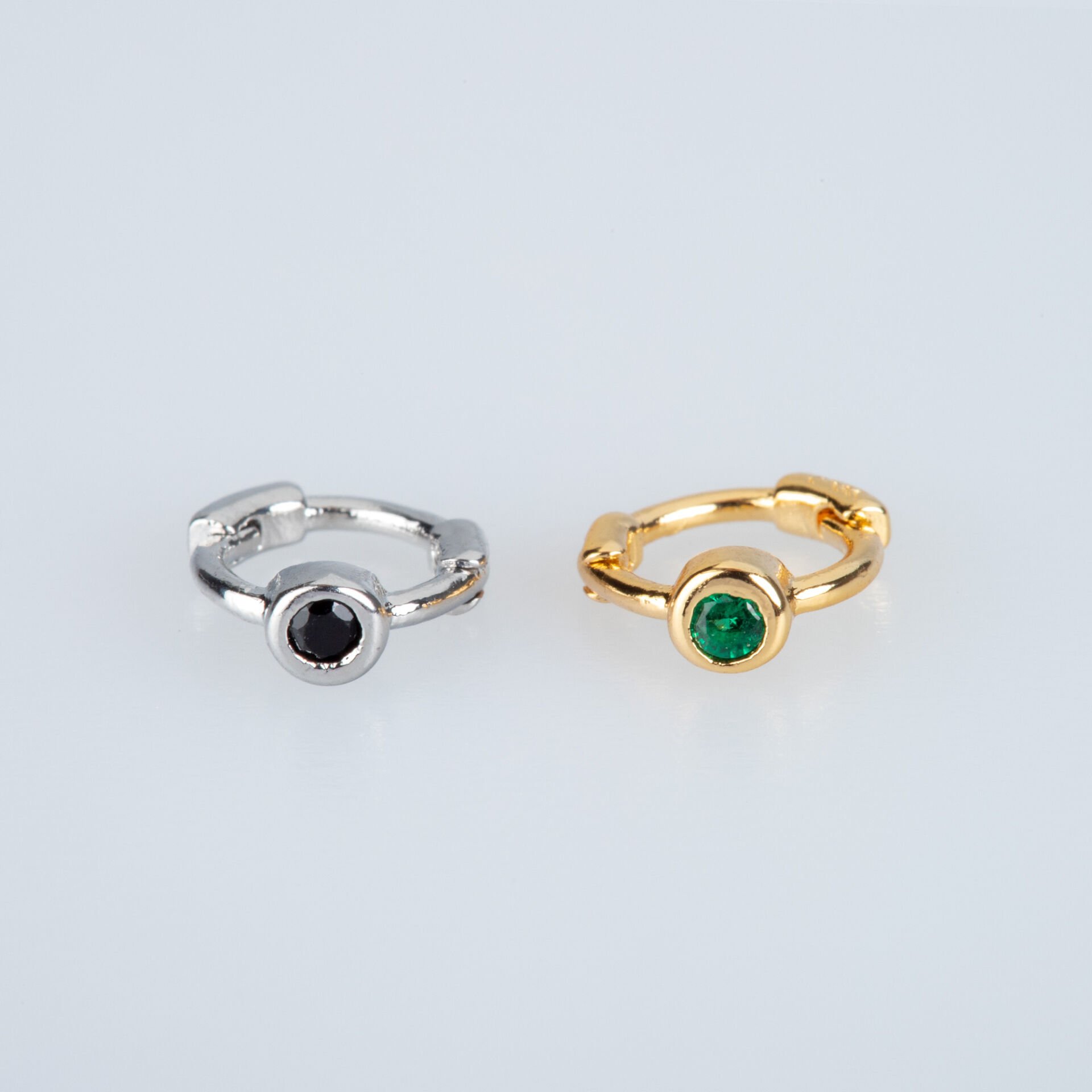 Piercing  Rook